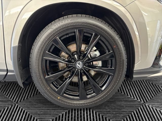 Used 2026 Lexus NX 350 F Sport AWD/4WD image 33