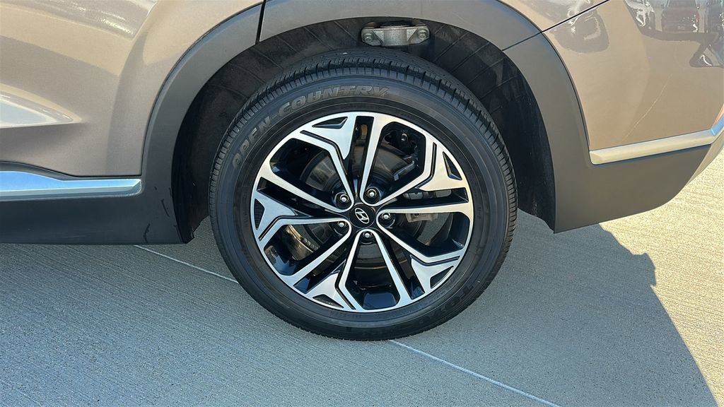 Used 2019 Hyundai Santa Fe SEL w/ Cargo Package image 18