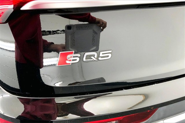 Certified 2022 Audi SQ5 Premium image 8