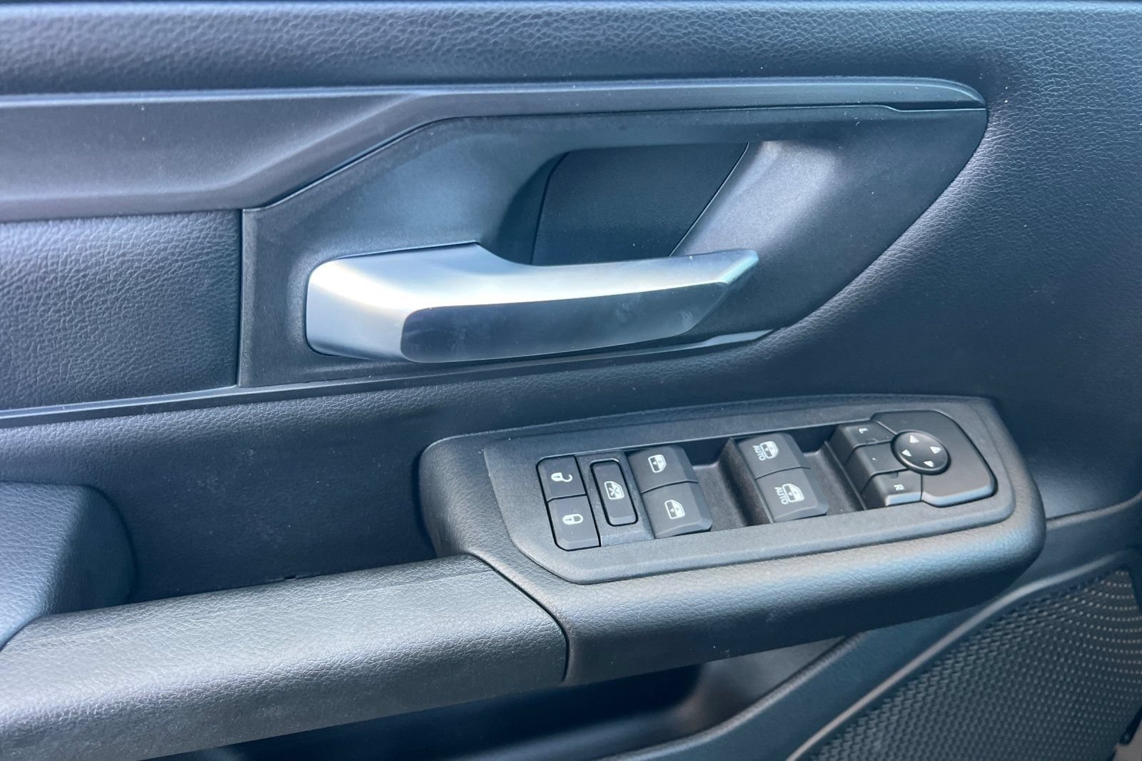 New 2026 RAM 1500 Warlock AWD/4WD image 10