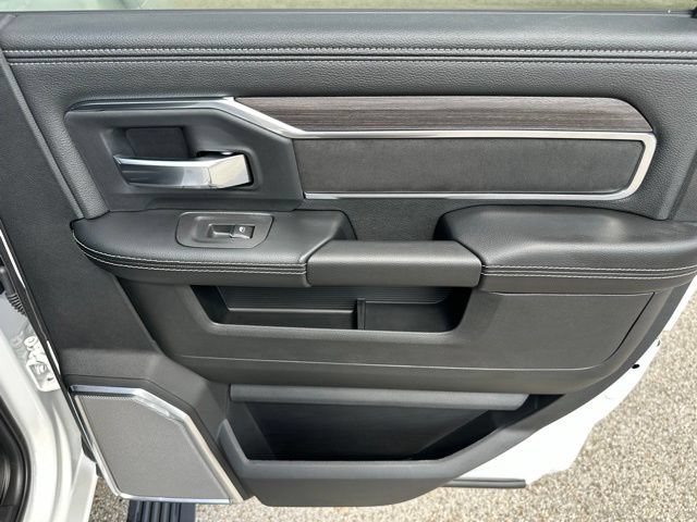 New 2027 RAM 2500 Laramie w/ Sport Appearance Package AWD/4WD image 47