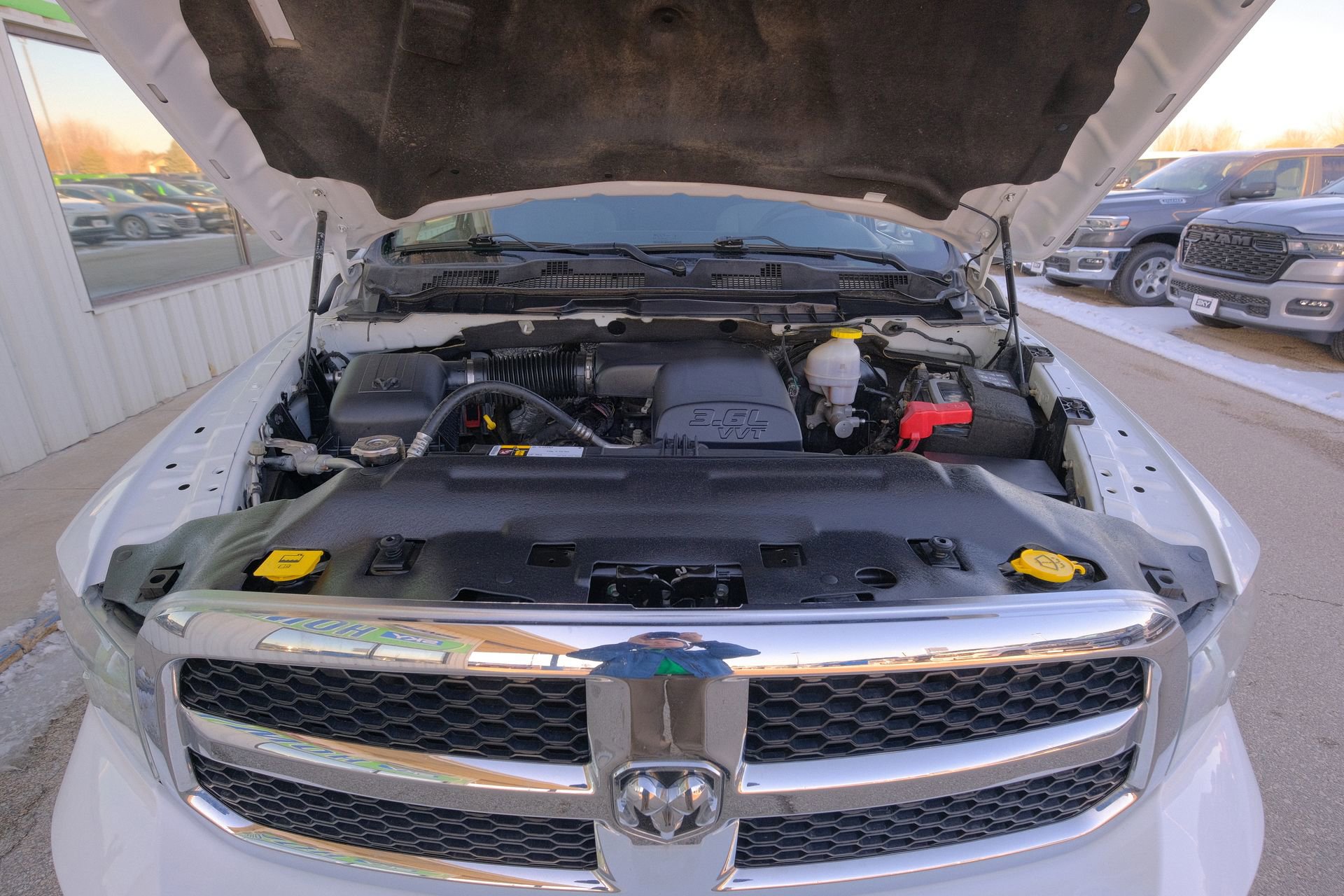 Used 2023 RAM 1500 Classic SLT w/ Electronics Group image 42