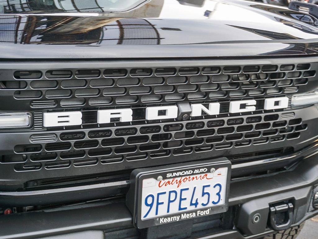 Used 2023 Ford Bronco Badlands image 12