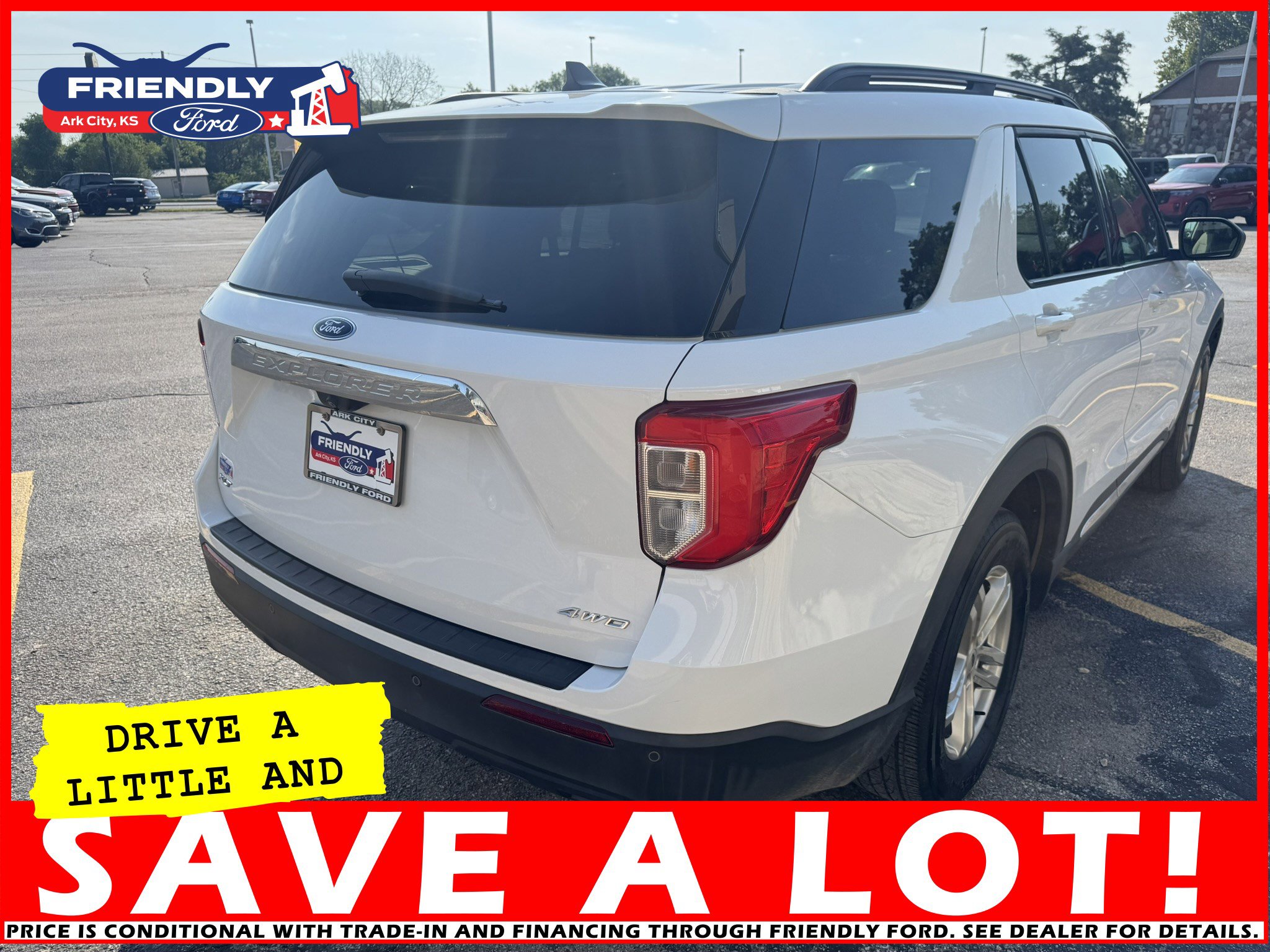 Used 2022 Ford Explorer XLT image 8