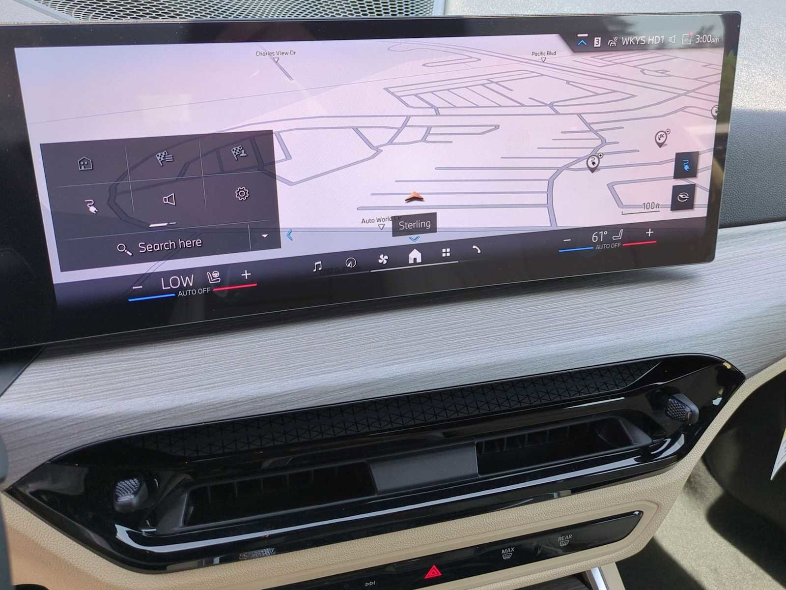 Used 2025 BMW i4 xDrive40i w/ Premium Package image 31