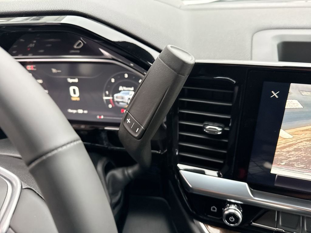 New 2026 GMC Sierra 1500 Elevation image 16