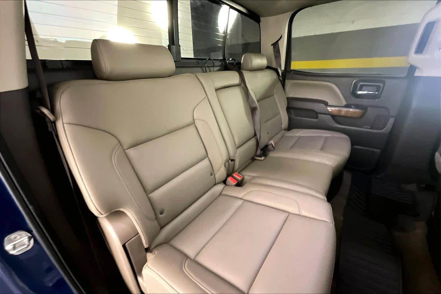 Used 2018 GMC Sierra 1500 SLT w/ Enhanced Driver Alert Package RWD image 20