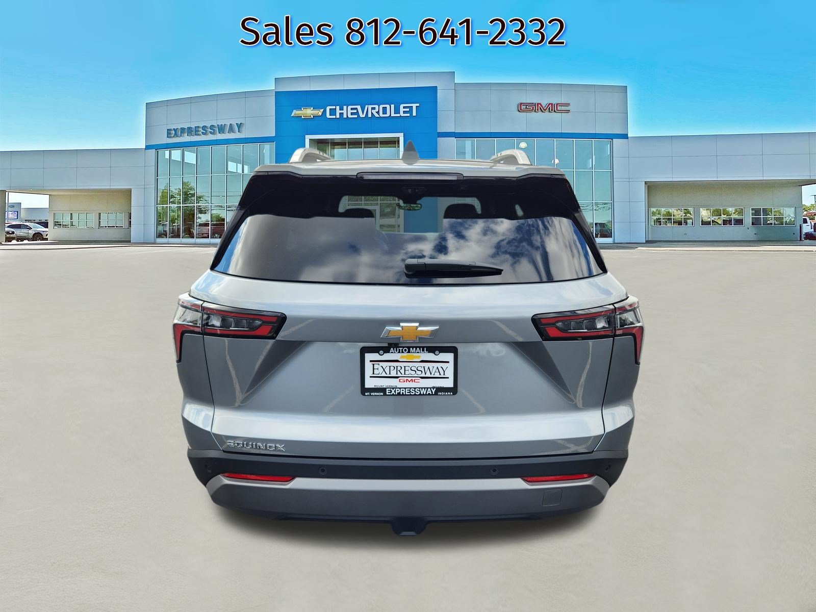 Used 2026 Chevrolet Equinox LT w/ Convenience Package II FWD image 6