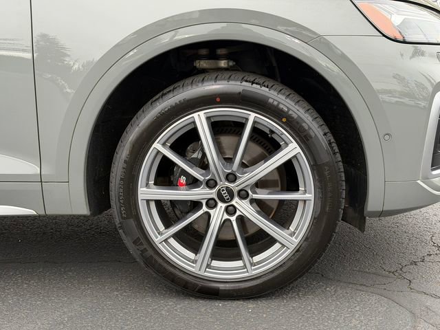 Used 2021 Audi SQ5 Prestige AWD/4WD image 11