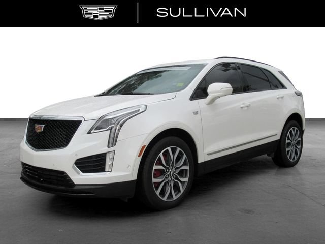 Certified 2024 Cadillac XT5 Sportv w/ Platinum Package AWD/4WD image 4