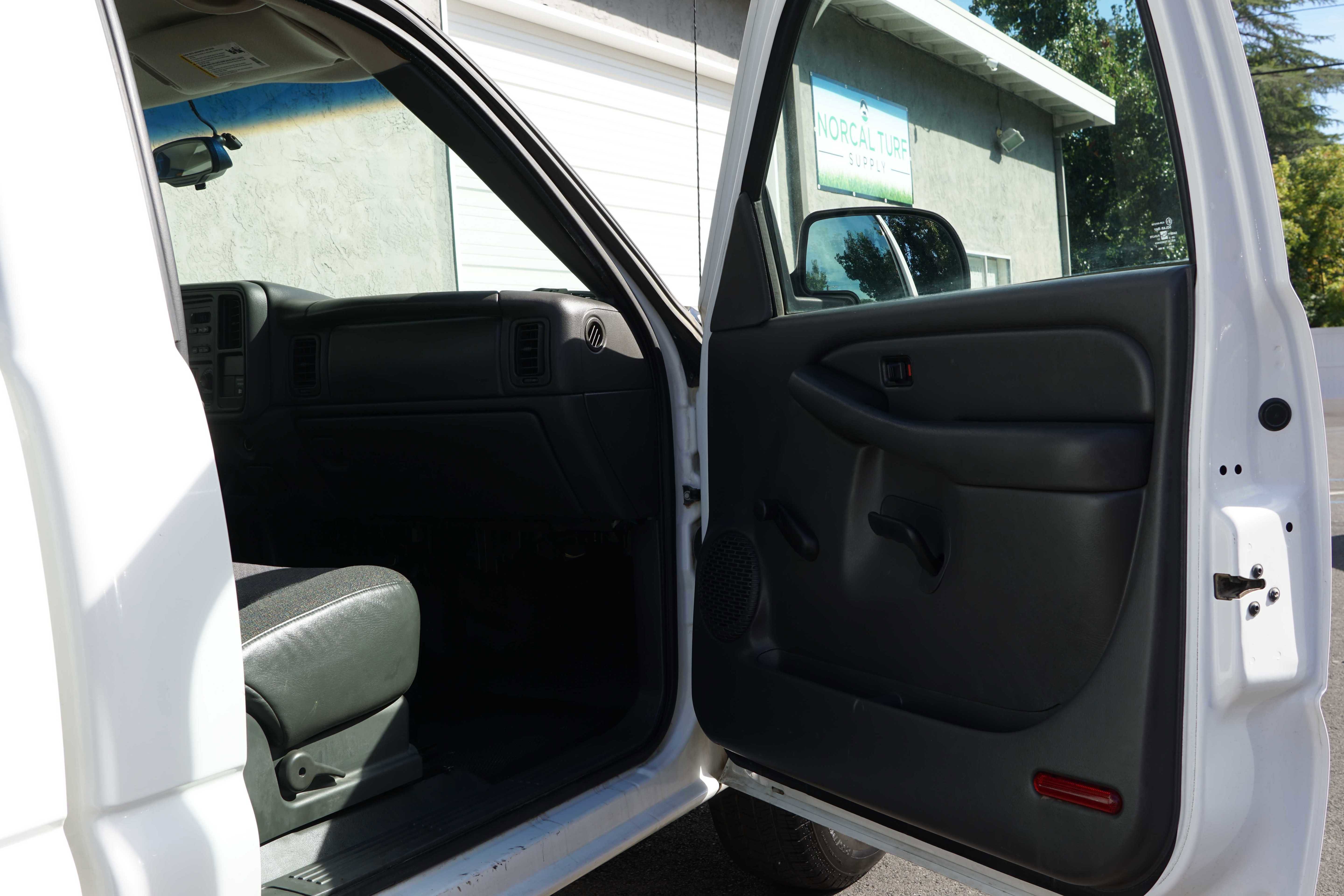 Used 2003 GMC Sierra 1500 W/T image 26