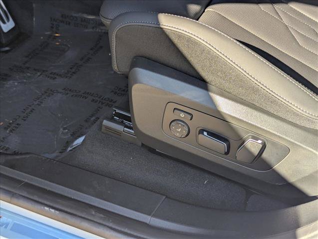 Used 2026 BMW X3 xDrive30i w/ M Sport Package AWD/4WD image 4