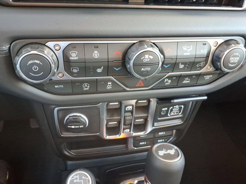 New 2026 Jeep Wrangler Sahara image 15