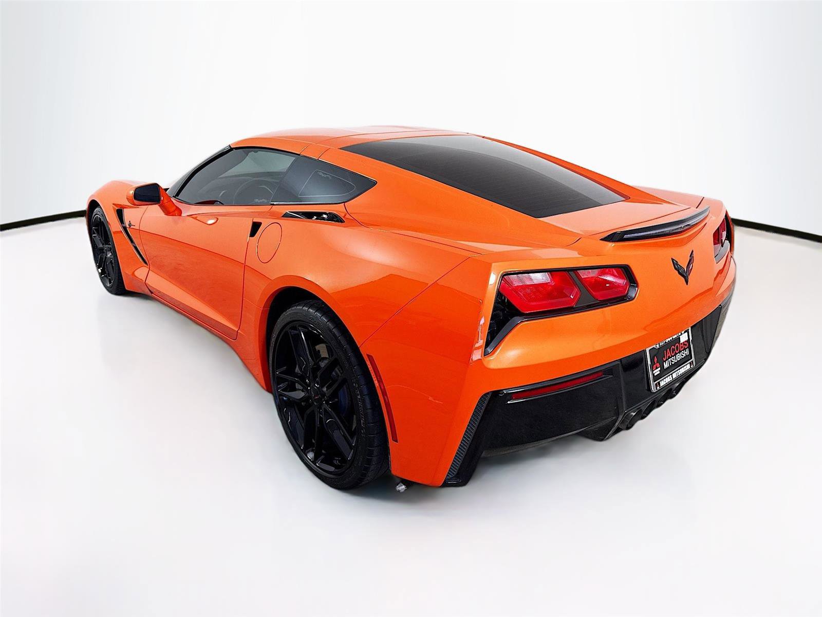 Used 2019 Chevrolet Corvette Stingray Coupe w/ 1LT image 5
