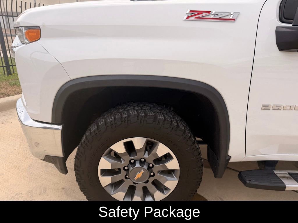 Used 2023 Chevrolet Silverado 2500 LTZ w/ LTZ Convenience Package image 8