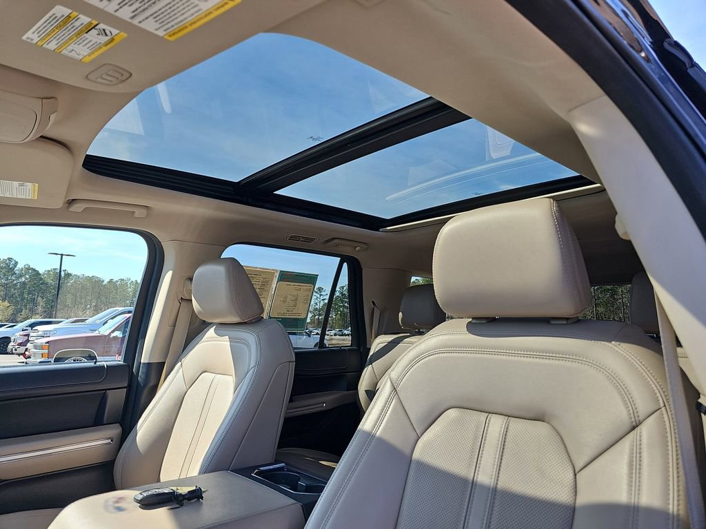 Used 2024 Ford Expedition Max Limited image 35
