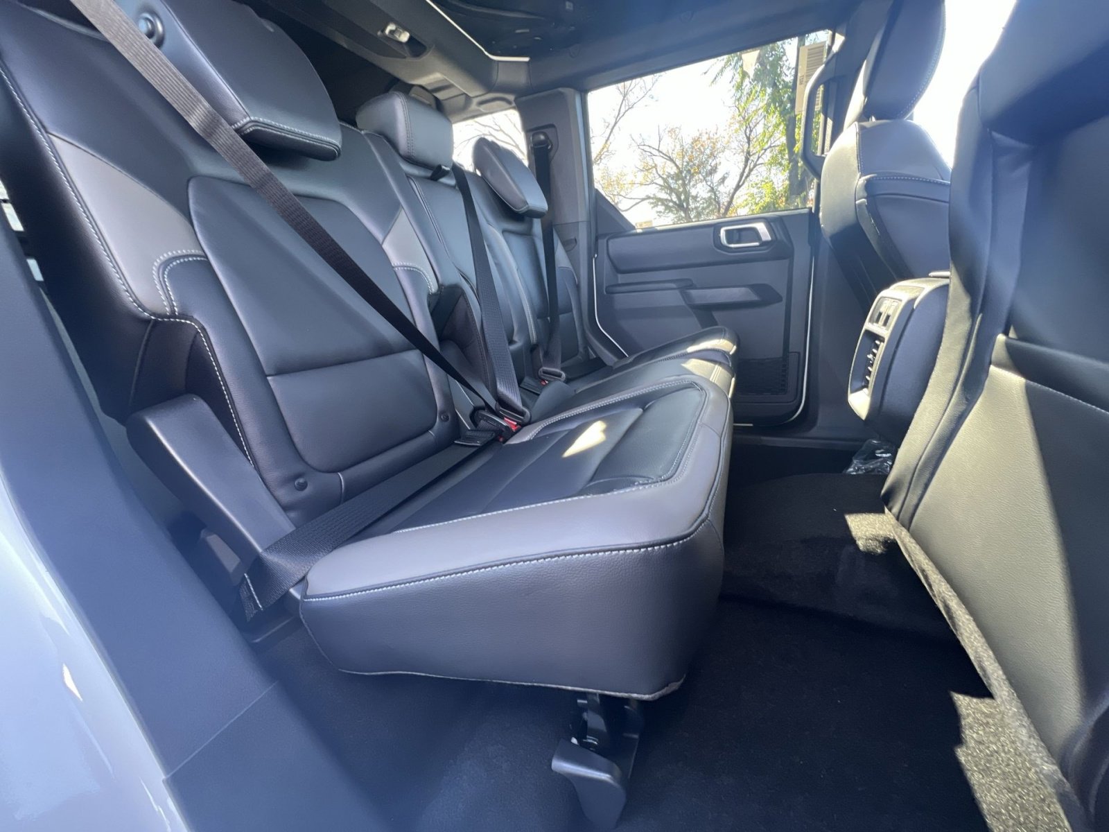 New 2025 Ford Bronco Outer Banks image 24