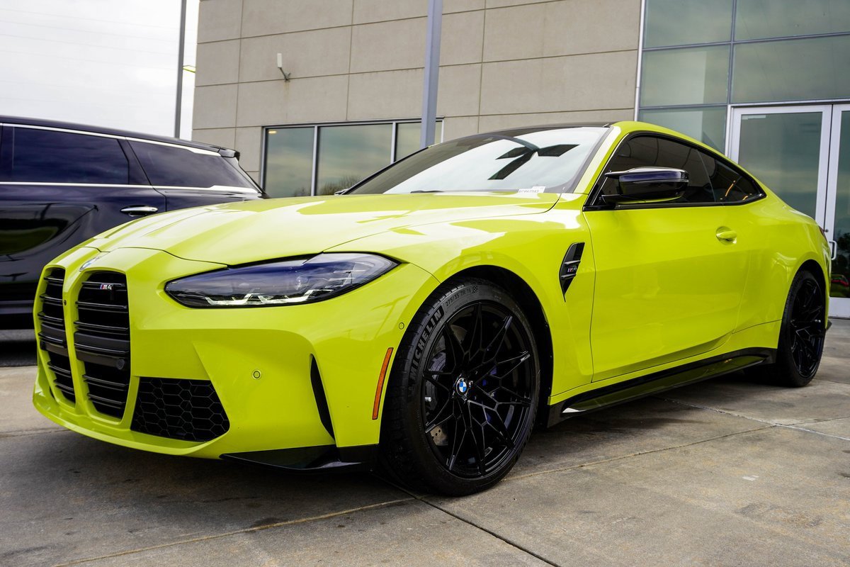 Used 2024 BMW M4 Coupe w/ Executive Package image 6