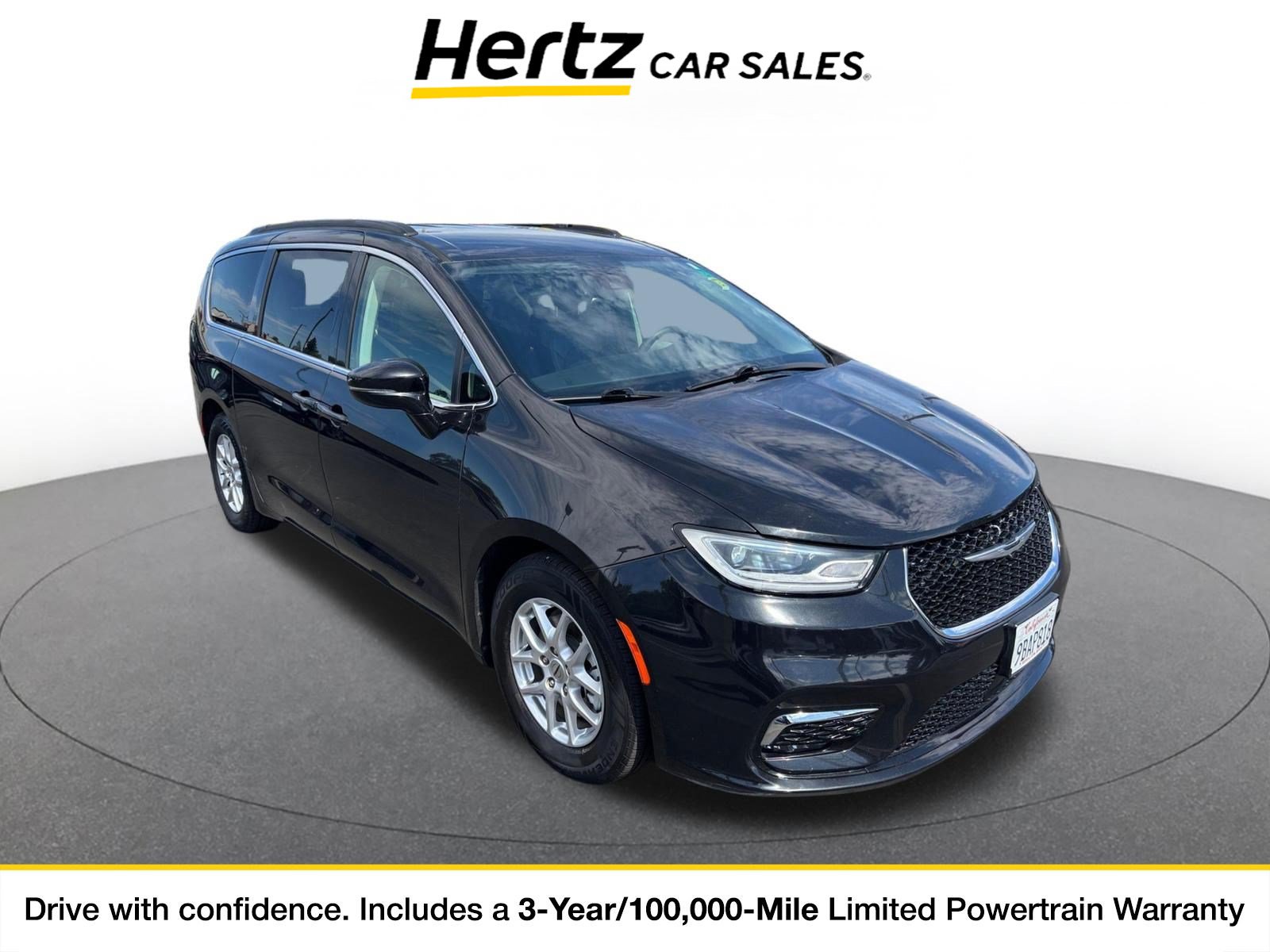 Used 2022 Chrysler Pacifica Touring-L FWD image 1