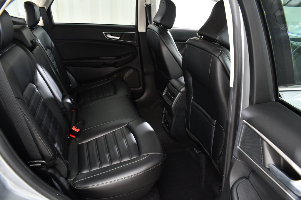 Used 2023 Ford Edge SEL w/ Convenience Package AWD/4WD image 16