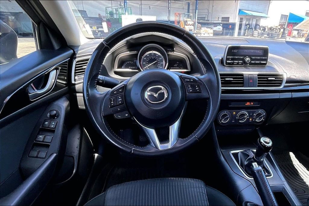 Used 2014 MAZDA MAZDA3 i Touring FWD image 5