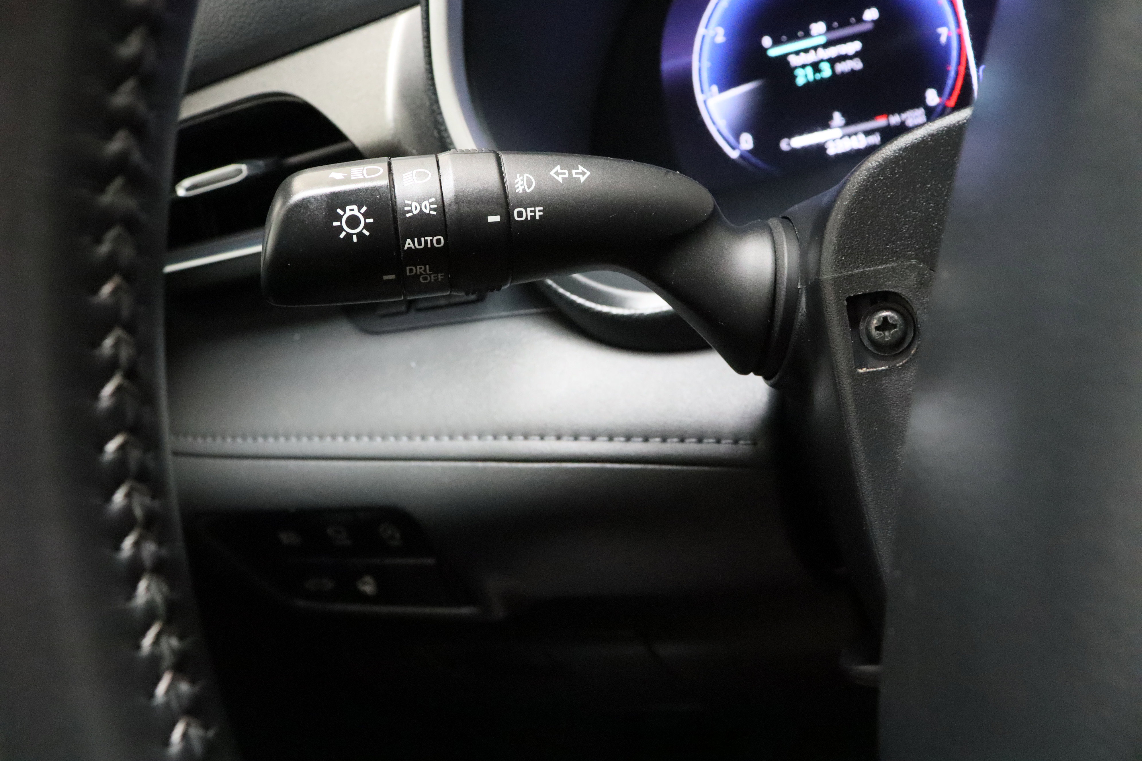 Used 2024 Toyota Highlander Limited AWD/4WD image 25