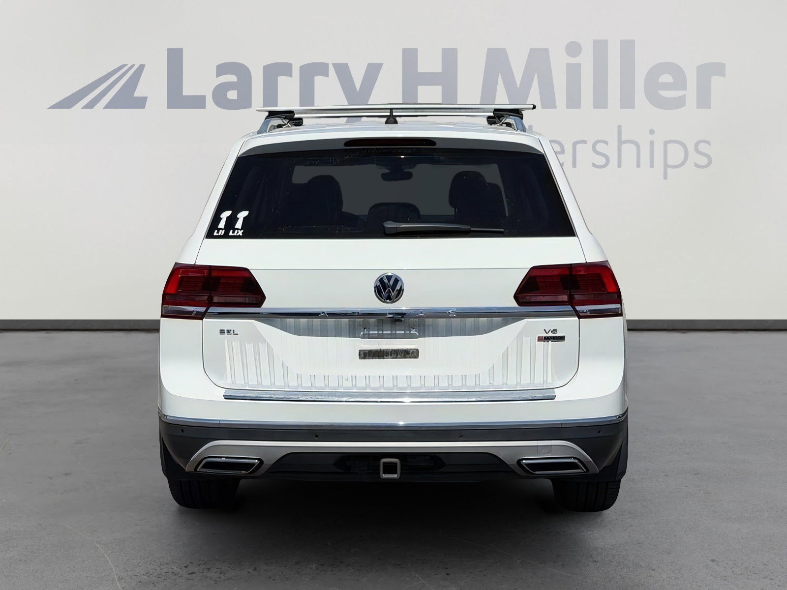 Used 2018 Volkswagen Atlas SEL Premium AWD/4WD image 5