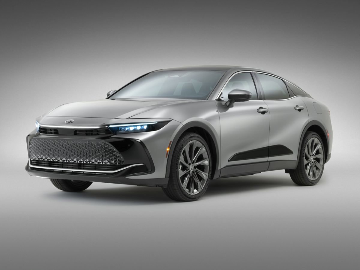 New 2023 Toyota Crown Limited image 1