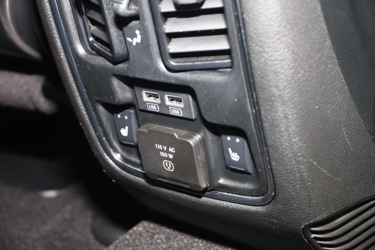 Used 2021 Jeep Grand Cherokee Overland AWD/4WD image 16