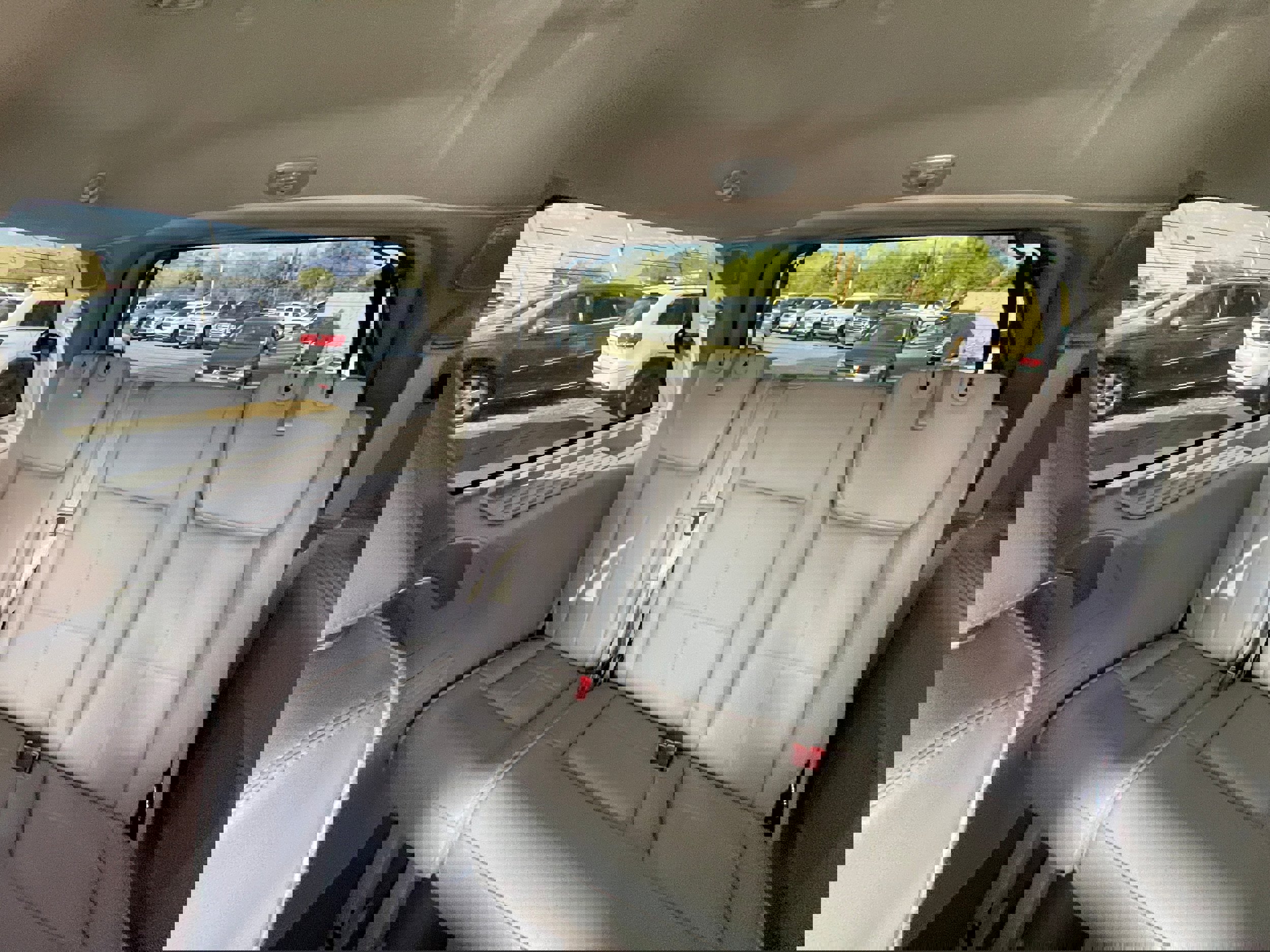 Used 2014 Lincoln Navigator 2WD image 22