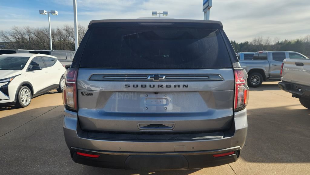Used 2021 Chevrolet Suburban Z71 image 4
