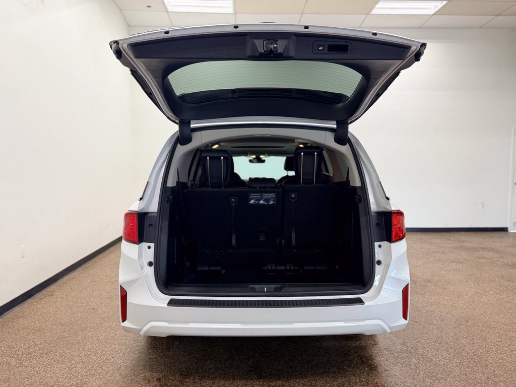 Used 2025 Honda Odyssey EX-L image 5