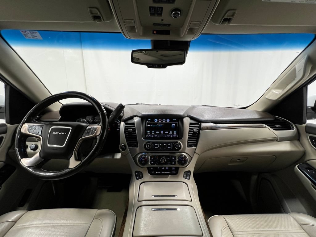Used 2018 GMC Yukon Denali AWD/4WD image 22