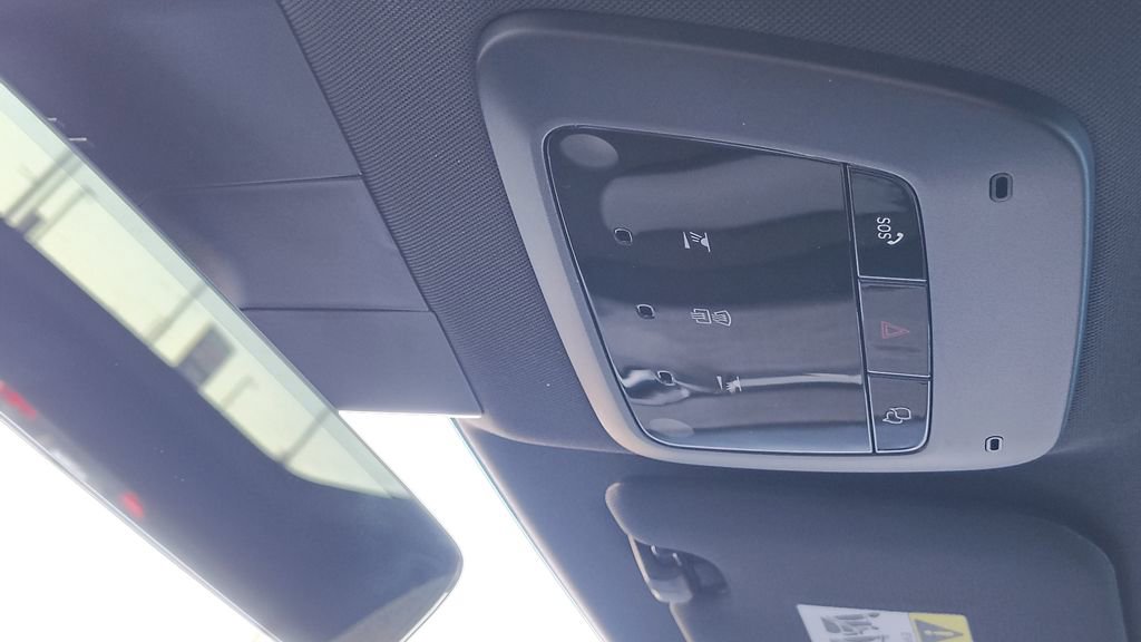 New 2026 Volvo EX30 Plus w/ Climate Package image 20