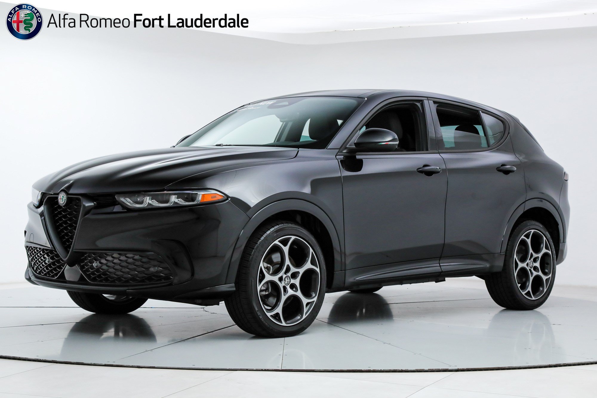 New 2025 Alfa Romeo Tonale
