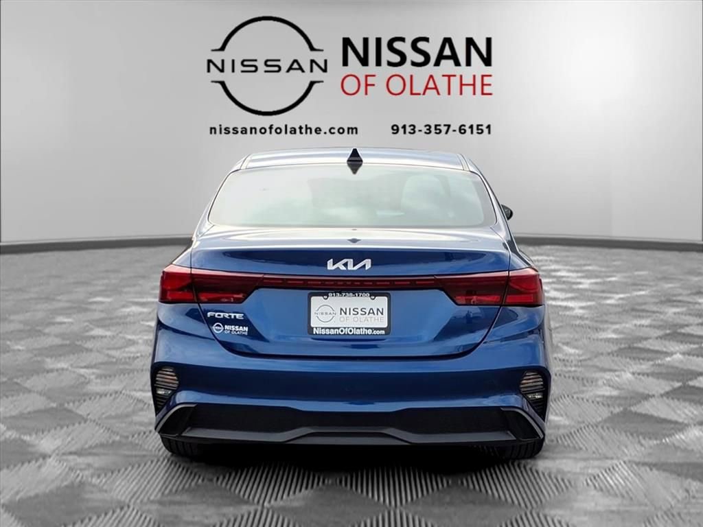 Used 2023 Kia Forte LXS image 5