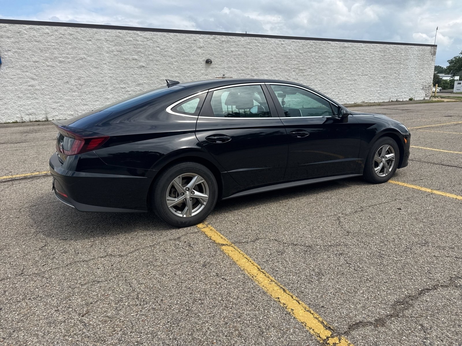 Used 2023 Hyundai Sonata SE FWD image 25