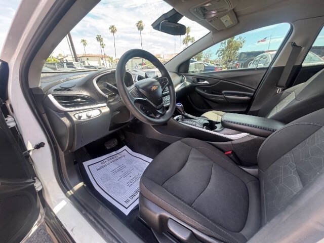 Used 2018 Chevrolet Volt LT FWD image 11