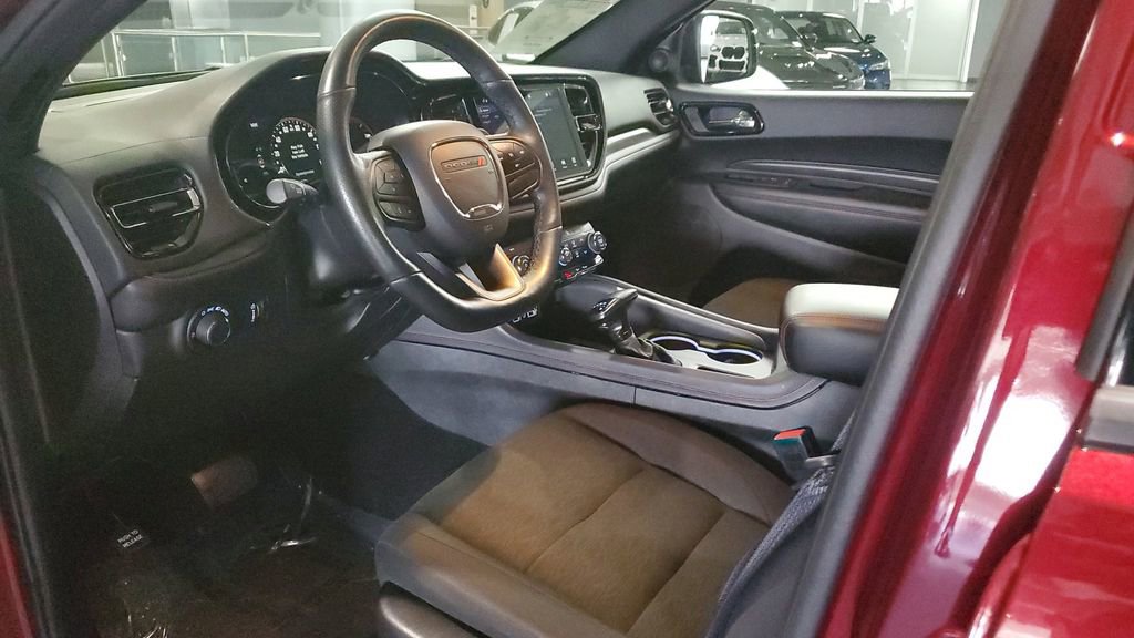 Used 2025 Dodge Durango GT w/ Blacktop Package image 21