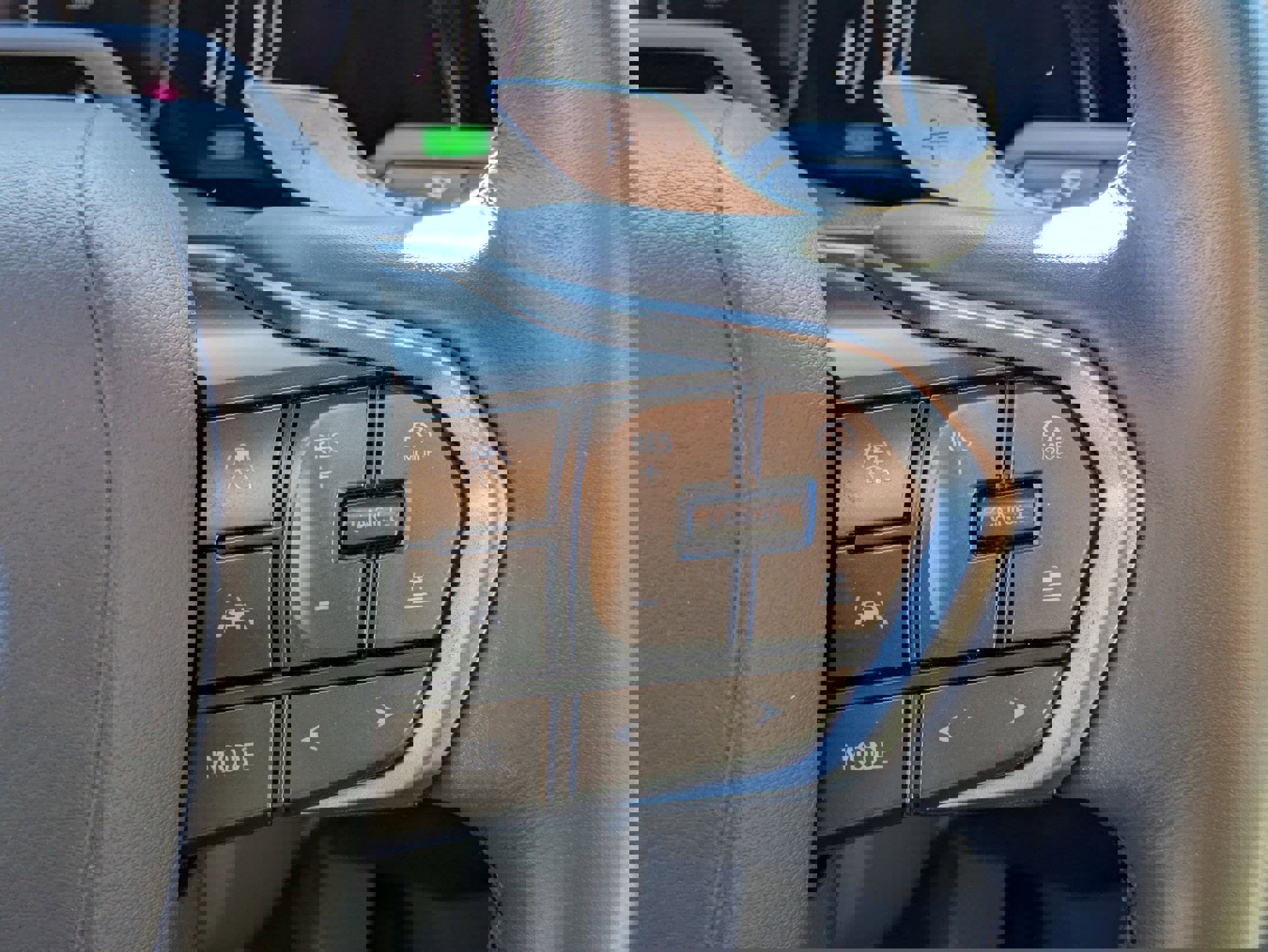 Used 2023 Lexus RX 350h image 18