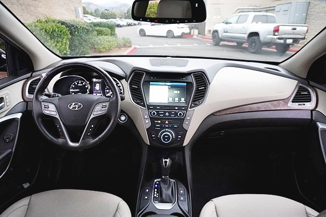 Used 2018 Hyundai Santa Fe Sport image 20