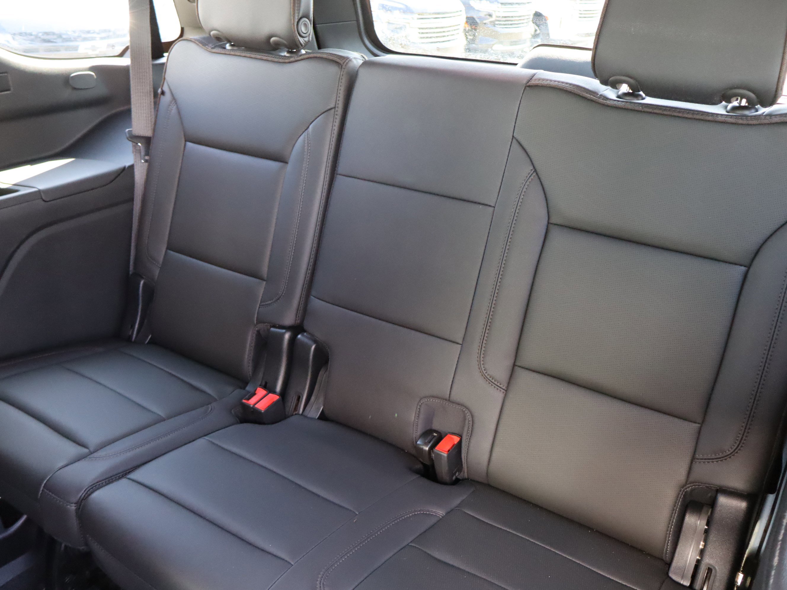 Used 2022 Chevrolet Tahoe High Country AWD/4WD image 35