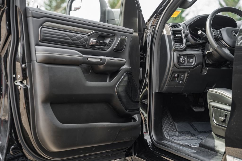 Used 2025 RAM 1500 Limited image 51