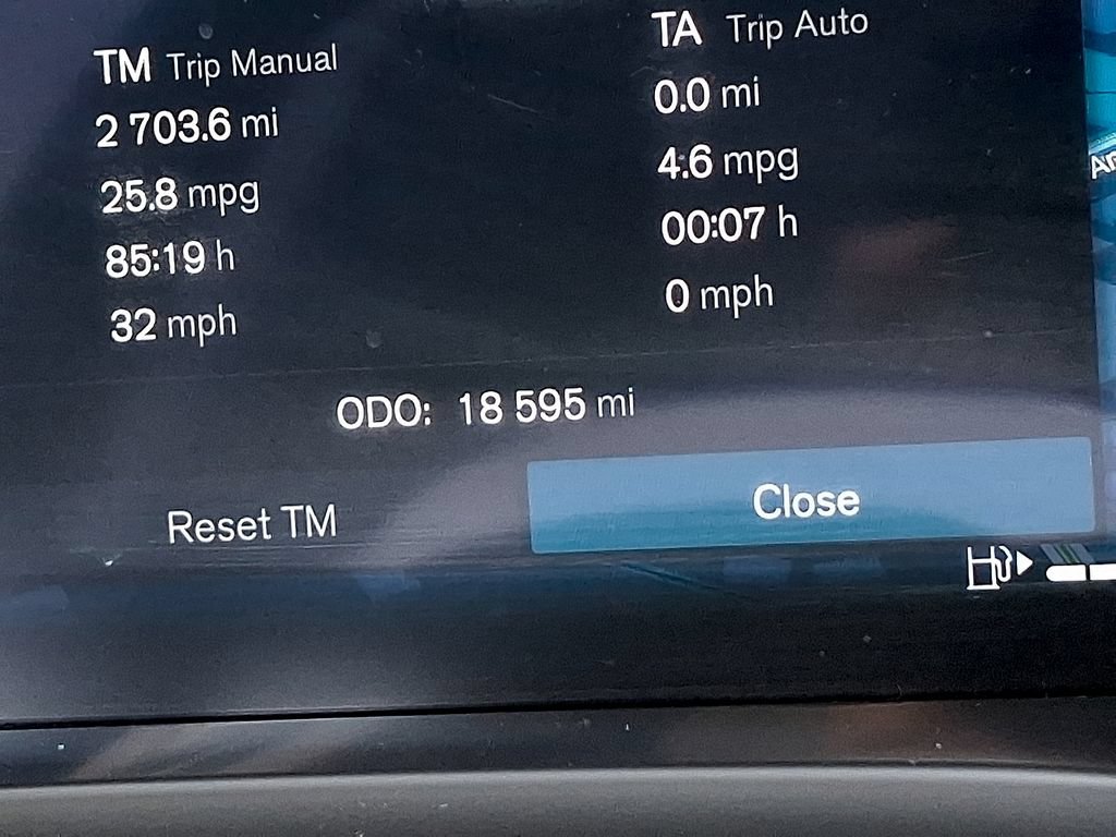 Certified 2026 Volvo XC60 B5 Ultra AWD/4WD image 19