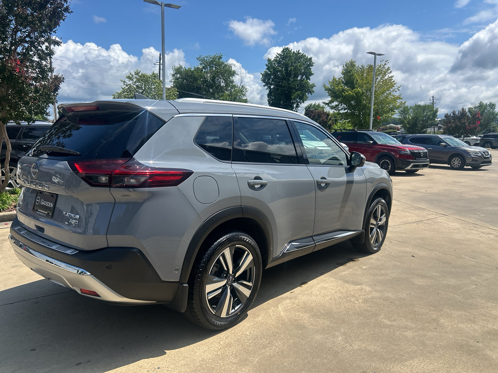 Certified 2023 Nissan Rogue Platinum w/ Platinum Premium Package AWD/4WD image 3