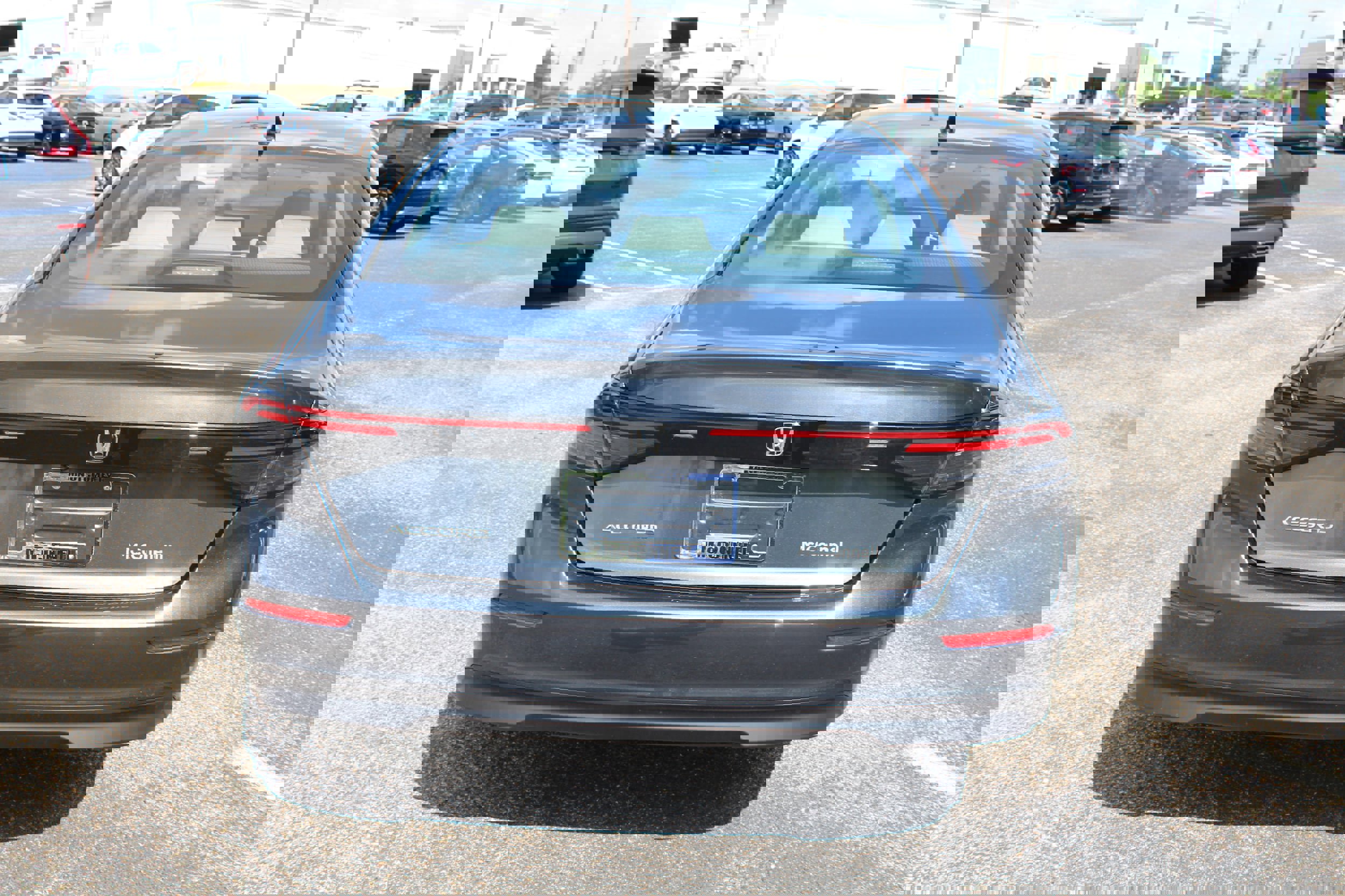 New 2025 Honda Accord SE image 4