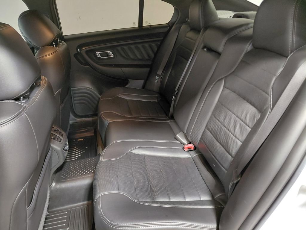 Used 2018 Ford Taurus SHO image 47