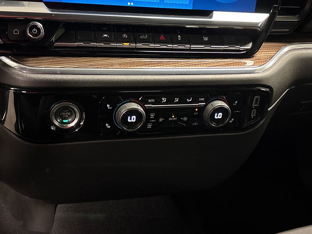 Used 2023 Chevrolet Silverado 1500 LT image 40