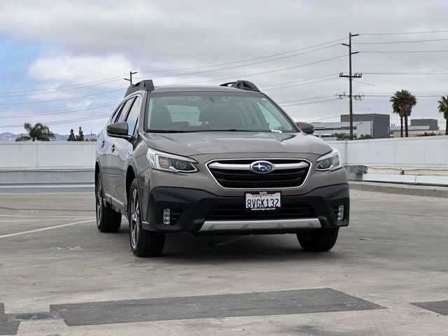 Certified 2021 Subaru Outback Limited AWD/4WD image 4