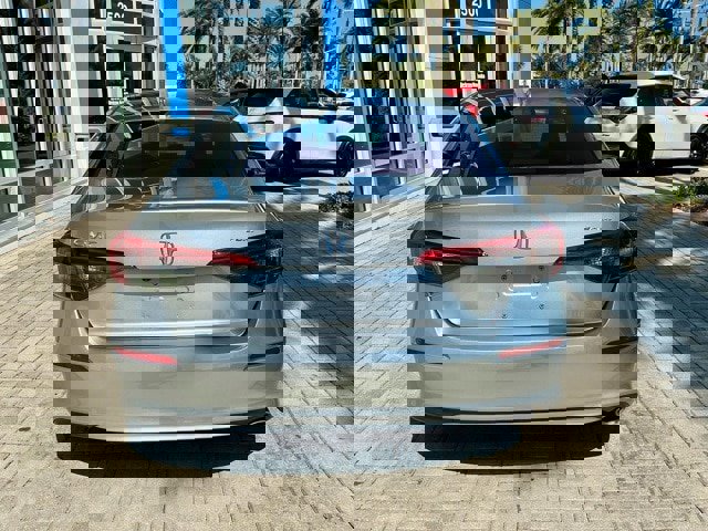 Used 2023 Honda Civic Sport image 5